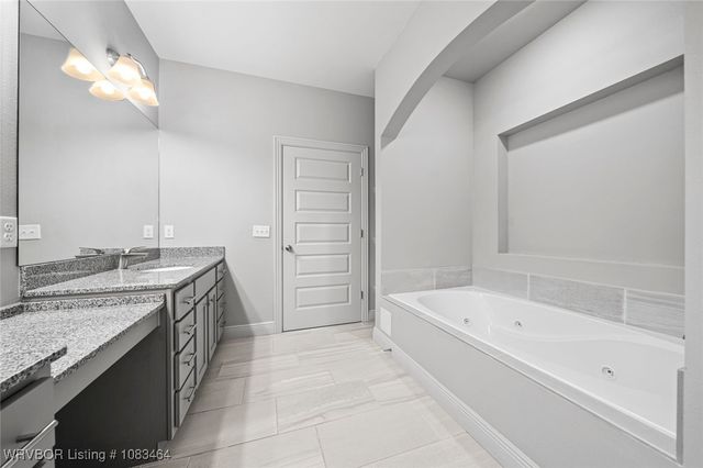 9225 R A Young Jr Drive, Fort Smith, AR 72916