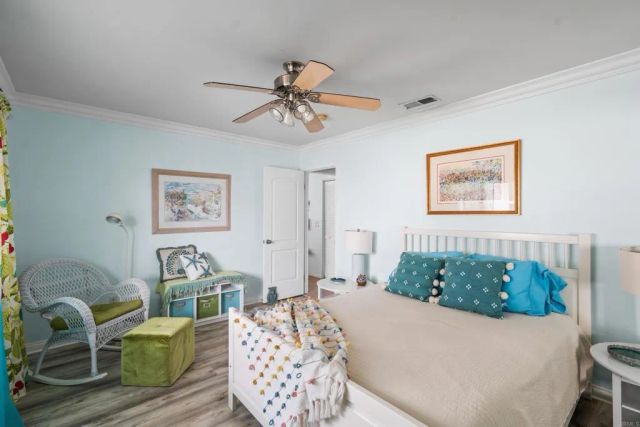 1052 Isabella Avenue D, Coronado, CA 92118
