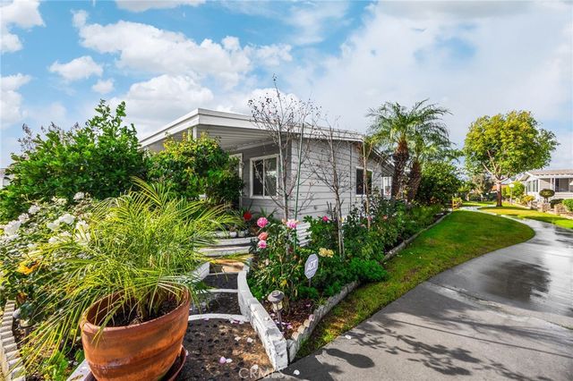 2251 Lake Glen Drive, La Habra, CA 90631