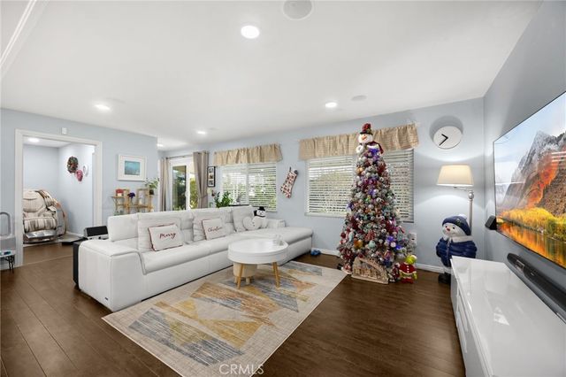 2251 Lake Glen Drive, La Habra, CA 90631