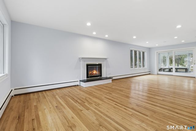 2 Rockyfield Road, Westport, CT 06880