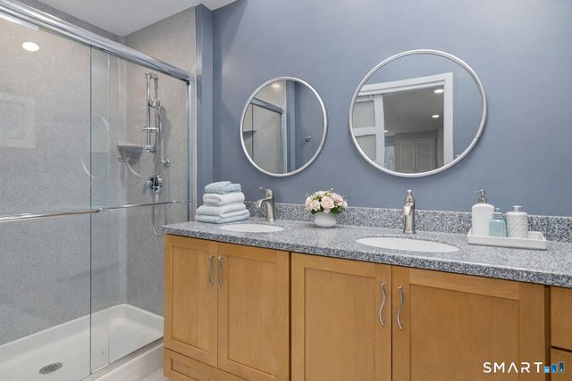 2 Rockyfield Road, Westport, CT 06880