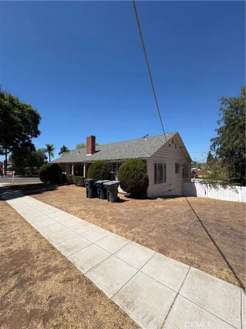 102 E 7th, Escondido, CA 92025