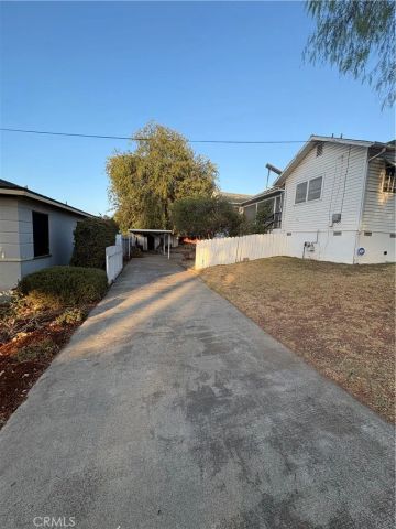 102 E 7th, Escondido, CA 92025