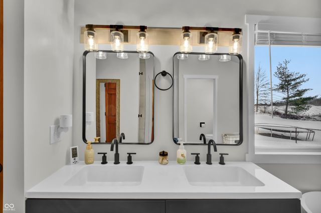 1405 E County Road 100 S, North Vernon, IN 47265