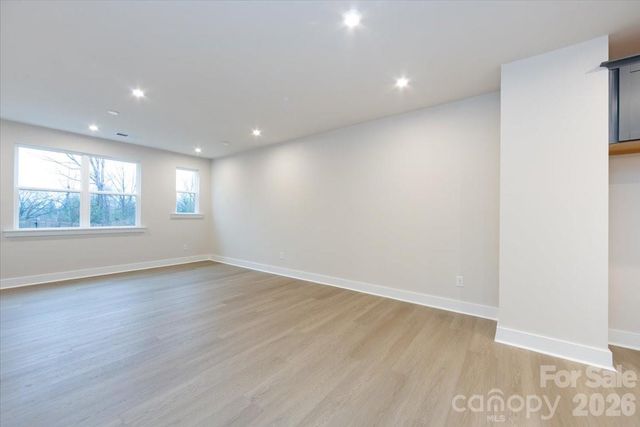 6012 Pivot Court, Charlotte, NC 28205