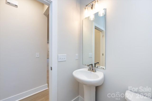 6012 Pivot Court, Charlotte, NC 28205