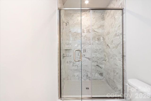 6012 Pivot Court, Charlotte, NC 28205