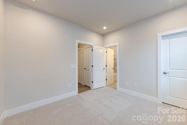 6012 Pivot Court, Charlotte, NC 28205