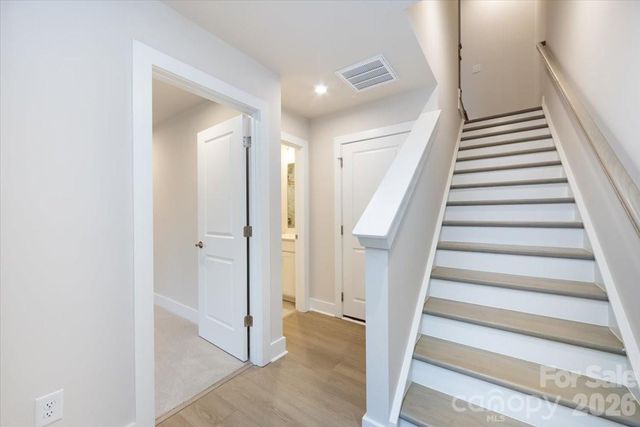 6012 Pivot Court, Charlotte, NC 28205