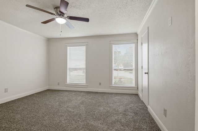 6449 Highview Terrace, Watauga, TX 76148