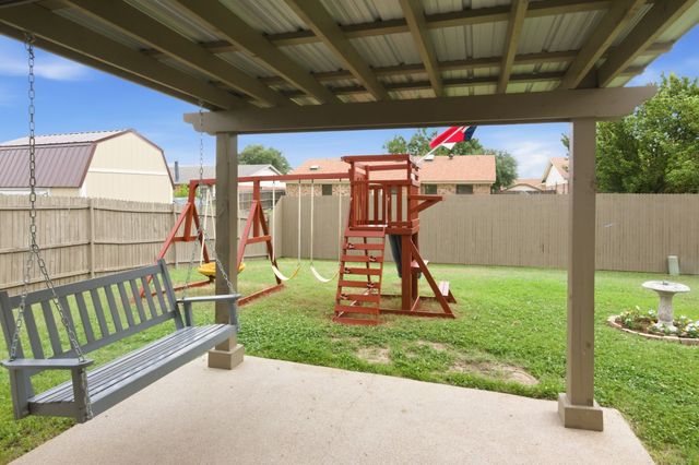 6449 Highview Terrace, Watauga, TX 76148