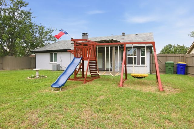 6449 Highview Terrace, Watauga, TX 76148