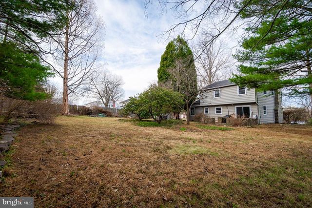 2126 ROBIN LN, Pottstown, PA 19465