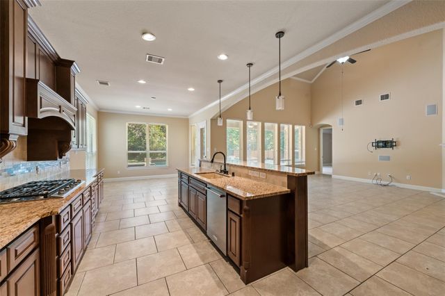 1809 Lily Meadows Drive, Conroe, TX 77304