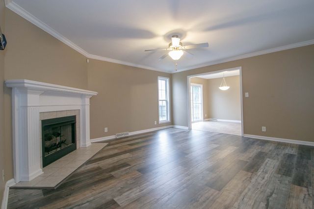 284 Ballygar Court, Clarksville, TN 37043