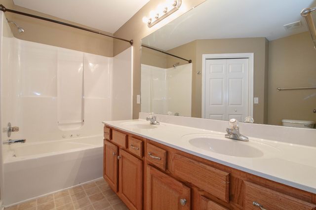 284 Ballygar Court, Clarksville, TN 37043