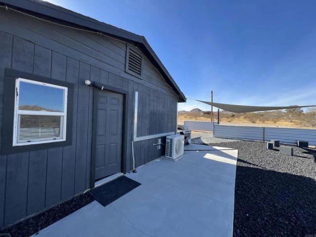 2774 KICKAPOO Trail, Landers, CA 92285