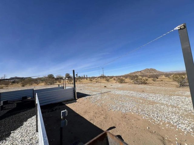 2774 KICKAPOO Trail, Landers, CA 92285