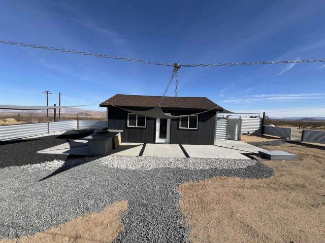 2774 KICKAPOO Trail, Landers, CA 92285