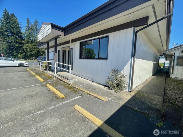 451 Fifth Avenue, Forks, WA 98331