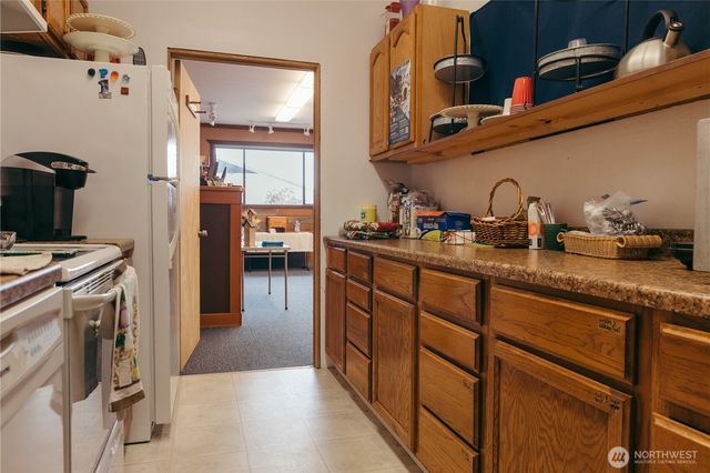 451 Fifth Avenue, Forks, WA 98331