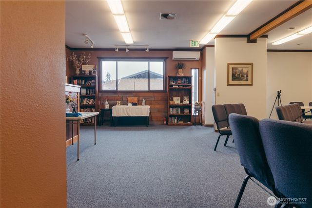 451 Fifth Avenue, Forks, WA 98331