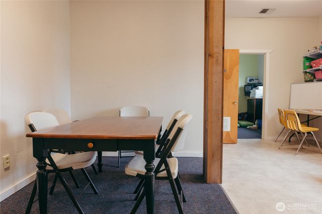 451 Fifth Avenue, Forks, WA 98331