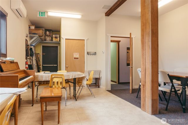 451 Fifth Avenue, Forks, WA 98331