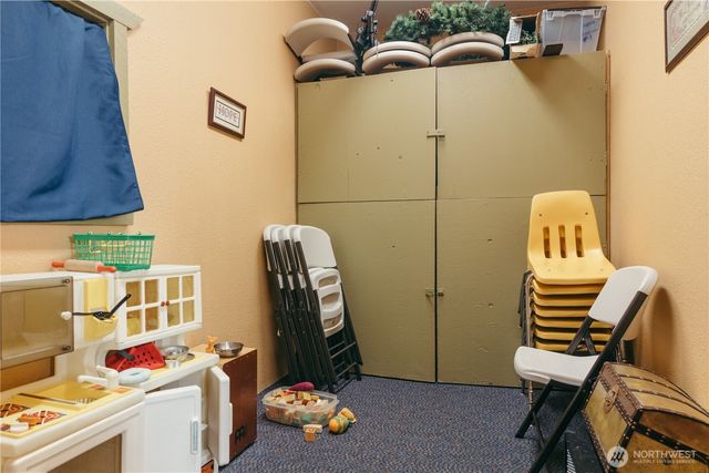 451 Fifth Avenue, Forks, WA 98331