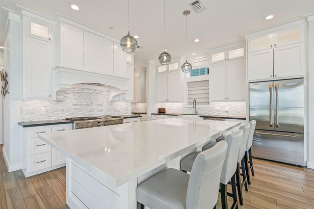 11614 Beachside, Galveston, TX 77554