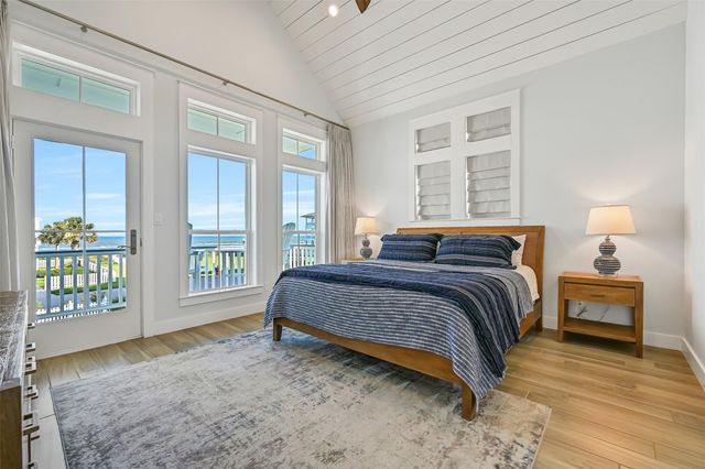 11614 Beachside, Galveston, TX 77554