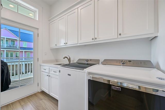 11614 Beachside, Galveston, TX 77554