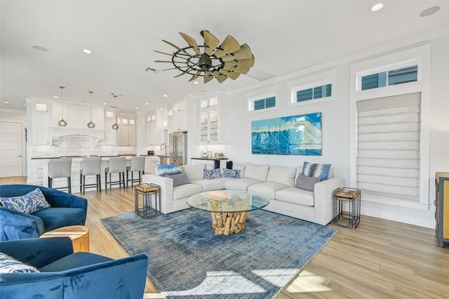 11614 Beachside, Galveston, TX 77554