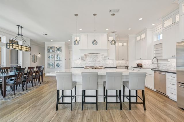 11614 Beachside, Galveston, TX 77554