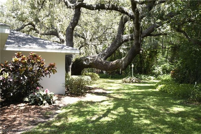 1922 N Torrington Road, Avon Park, FL 33825