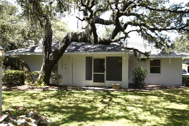 1922 N Torrington Road, Avon Park, FL 33825