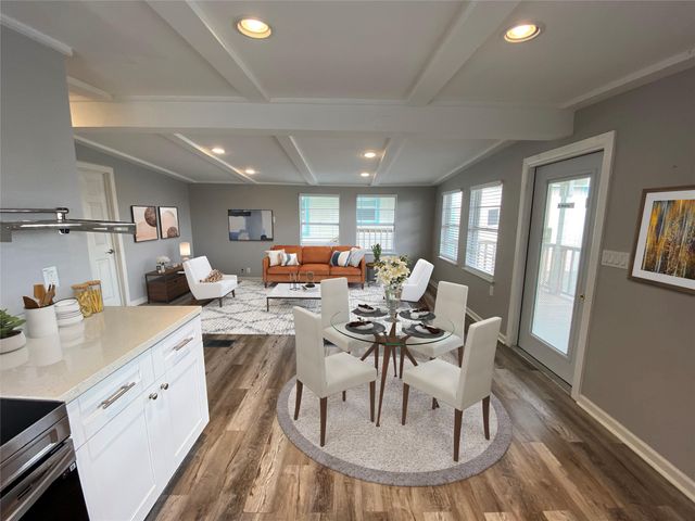 310 Marine Way, Freeport, TX 77541