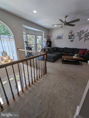 5181 BALLYCASTLE CIR, Alexandria, VA 22315