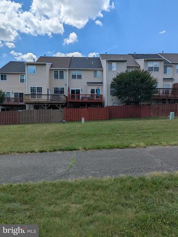 5181 BALLYCASTLE CIR, Alexandria, VA 22315
