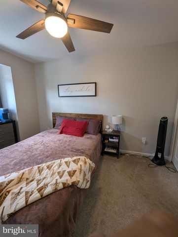 5181 BALLYCASTLE CIR, Alexandria, VA 22315