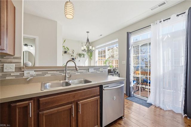 232 Paradise DR, Portsmouth, VA 23701