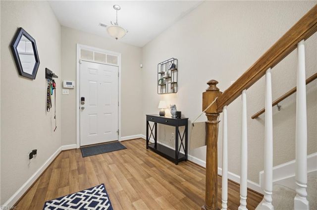 232 Paradise DR, Portsmouth, VA 23701