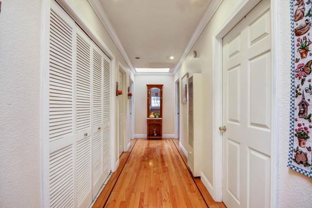 204 Park Street, Redwood City, CA 94061