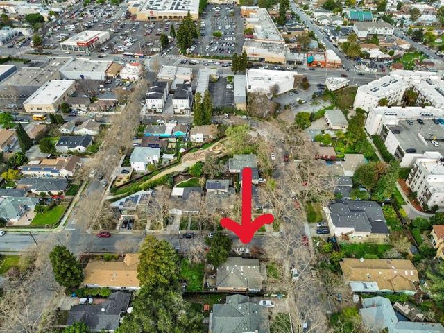 204 Park Street, Redwood City, CA 94061