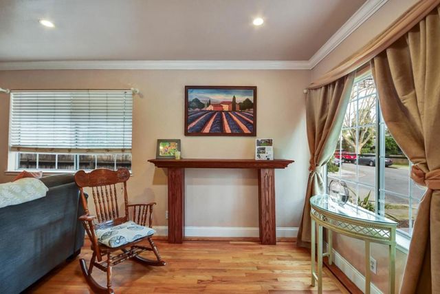 204 Park Street, Redwood City, CA 94061