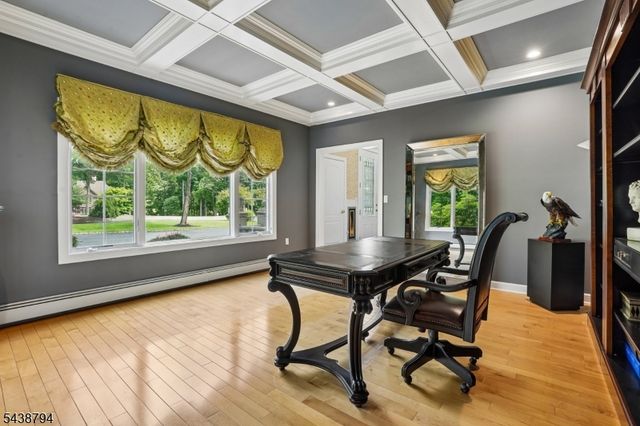 30 Dogwood Dr, Readington Twp., NJ 08889