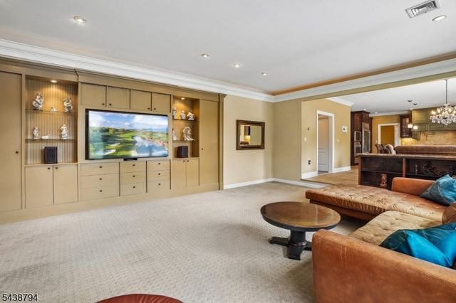 30 Dogwood Dr, Readington Twp., NJ 08889