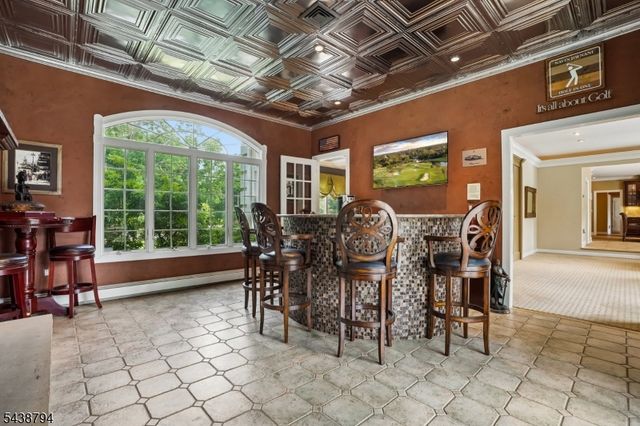 30 Dogwood Dr, Readington Twp., NJ 08889