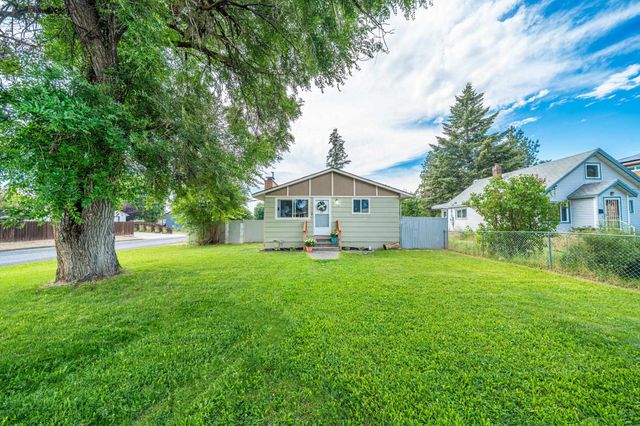 1328 Joseph Ave, Spokane, WA 99208